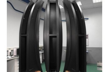 Large angle neutron backscattering analyser carbon fiber structures